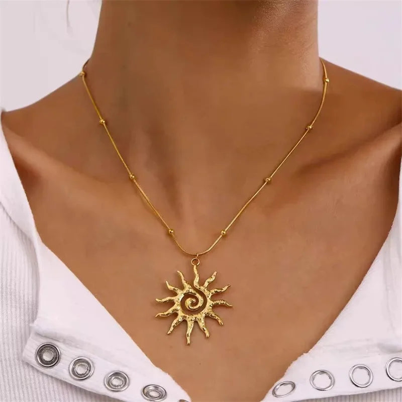قلادة الشمس 🌞